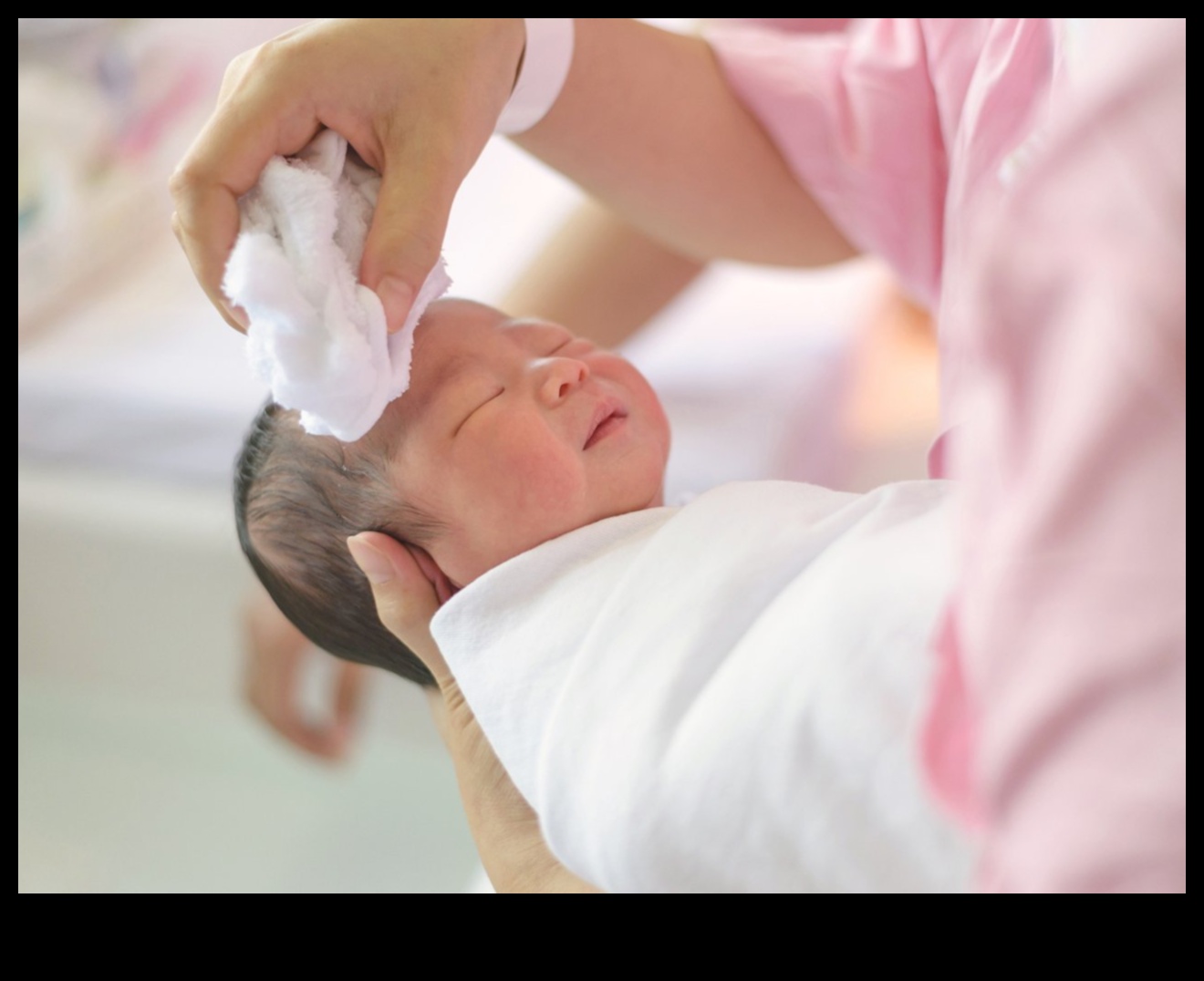 Maiga kopšana: ādas kopšana mazuļa attīstības laikā