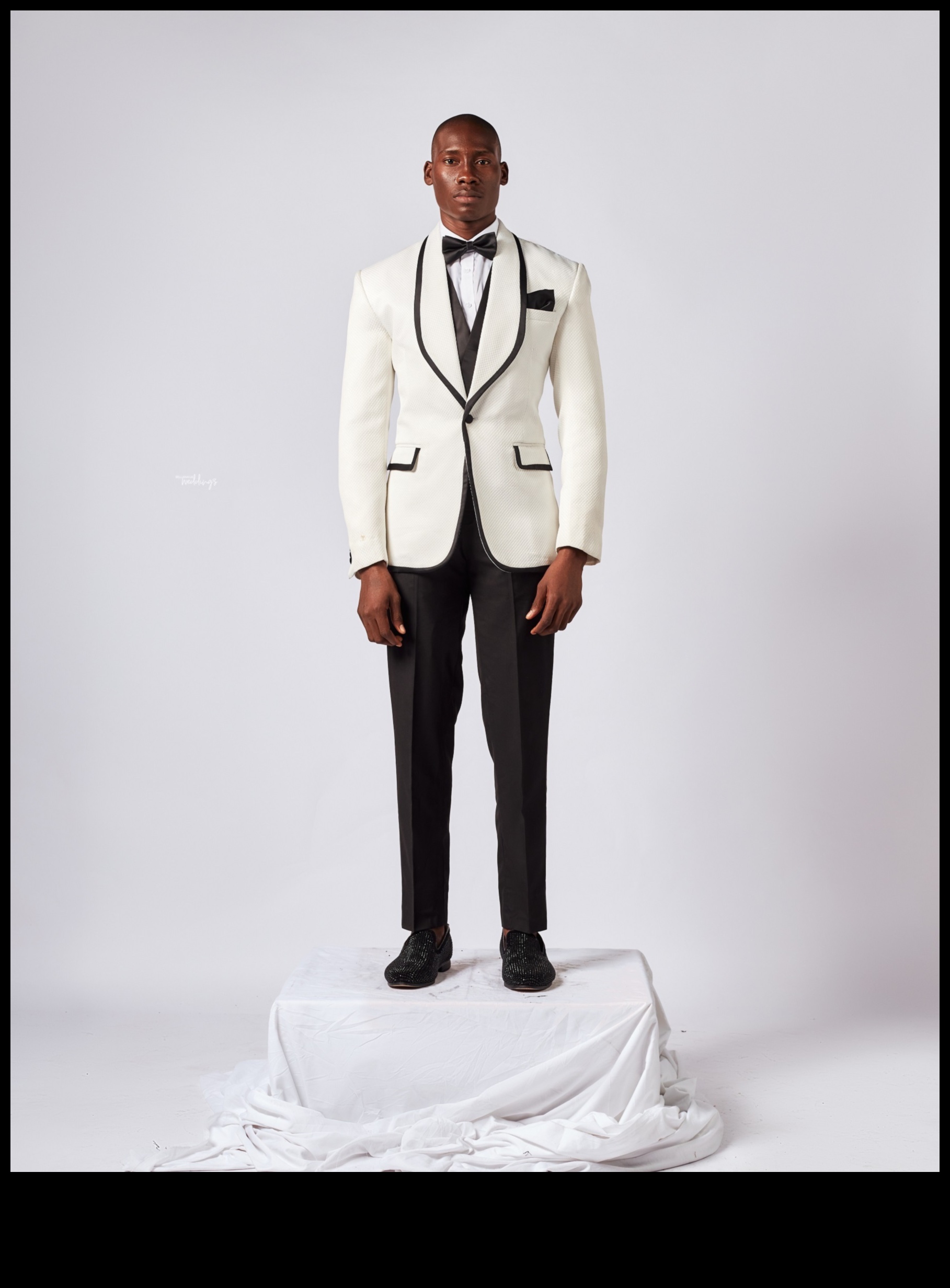 Piemērots Splendor: Groom's Fashion Marvel