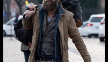 Izsmalcināts, izturīgs: vīriešu mode stilīgajam pētniekam