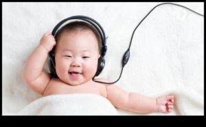 Snuggle simfonija: muzikāli pavērsieni mazuļa attīstībā